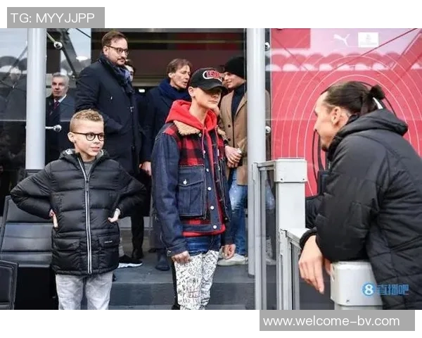 伊布之子马克西米利安正式加盟阿贾克斯米兰转会成功引发关注